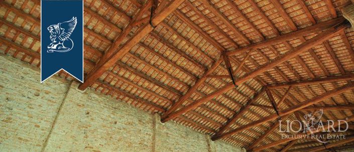 Image No.9-2 Bed Country House for sale