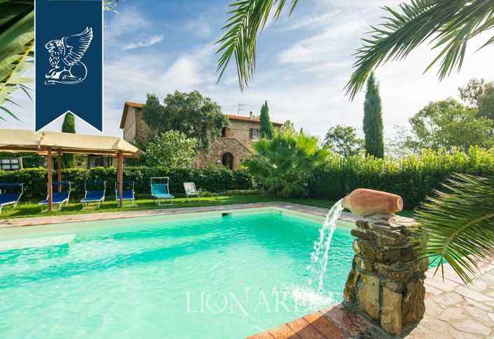 Image No.6-6 Bed Farmhouse for sale