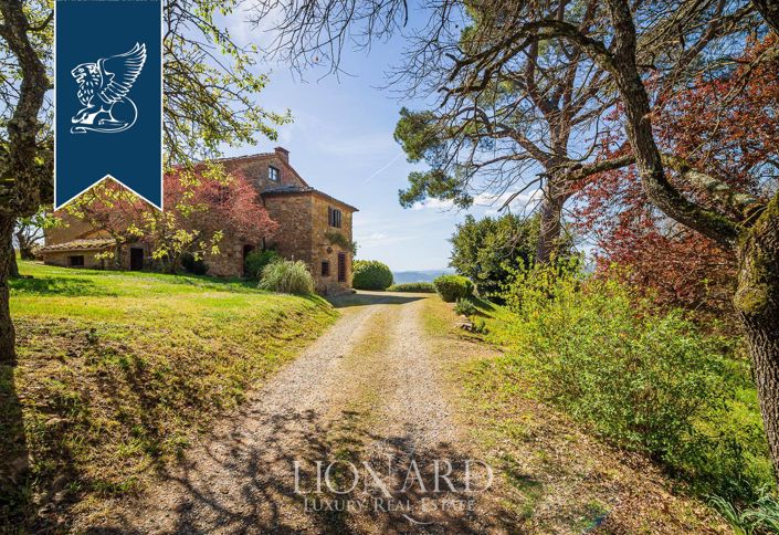 Image No.11-7 Bed Villa for sale