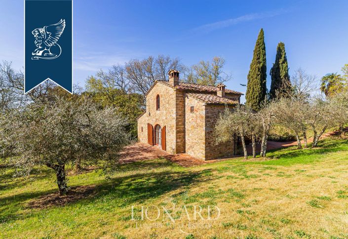 Image No.15-7 Bed Villa for sale