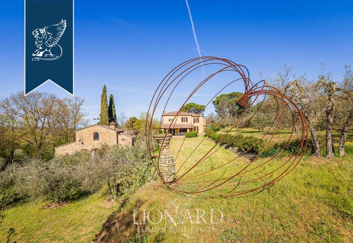 Image No.17-7 Bed Villa for sale