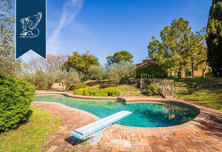 Image No.34-7 Bed Villa for sale