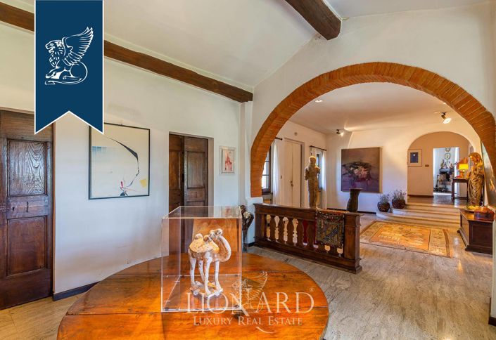 Image No.45-7 Bed Villa for sale