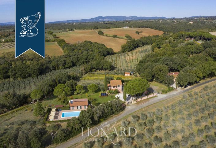 Image No.6-7 Bed Farmhouse for sale