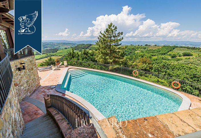 Image No.11-42 Bed Hotel for sale