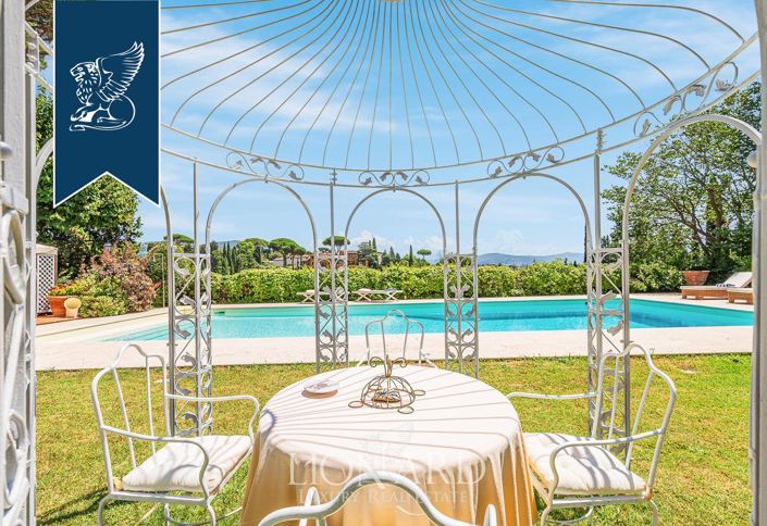 Image No.6-6 Bed Villa for sale