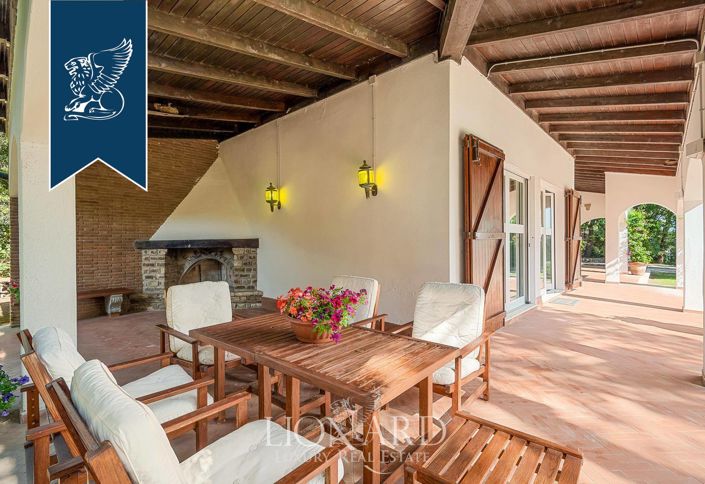 Image No.14-5 Bed Villa for sale