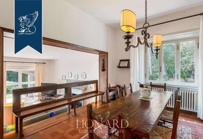 Image No.20-5 Bed Villa for sale