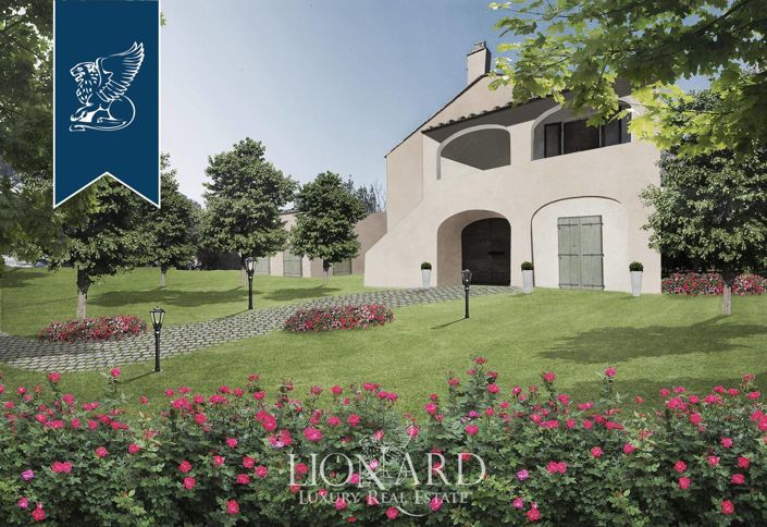 Image No.14-31 Bed Villa for sale