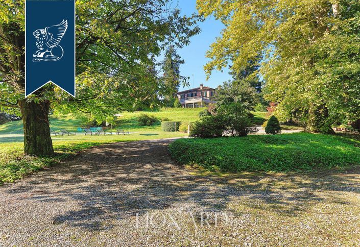 Image No.9-5 Bed Villa for sale