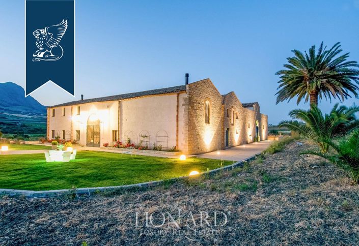 Image No.15-17 Bed Hotel for sale