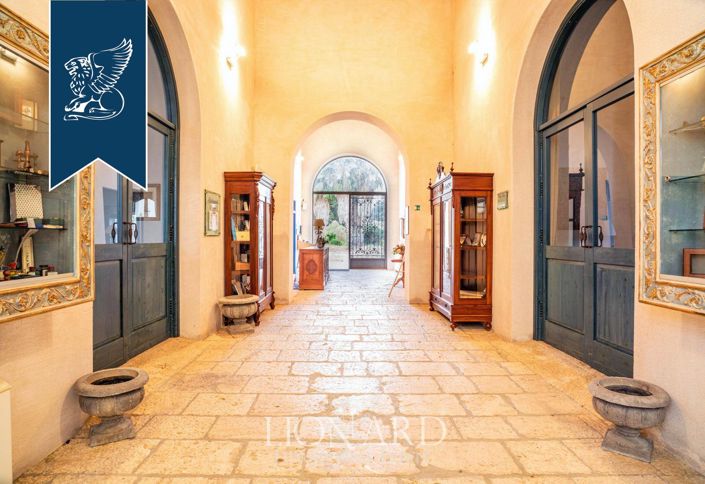 Image No.18-17 Bed Hotel for sale