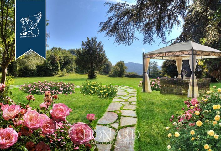 Image No.4-20 Bed Villa for sale