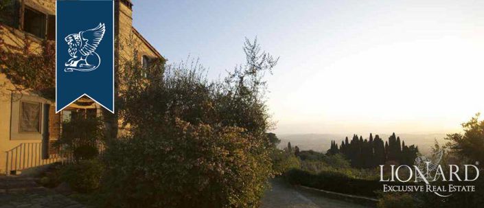 Image No.2-8 Bed Villa for sale