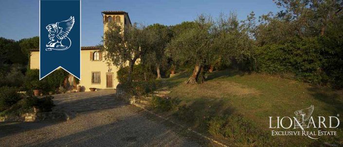 Image No.9-8 Bed Villa for sale