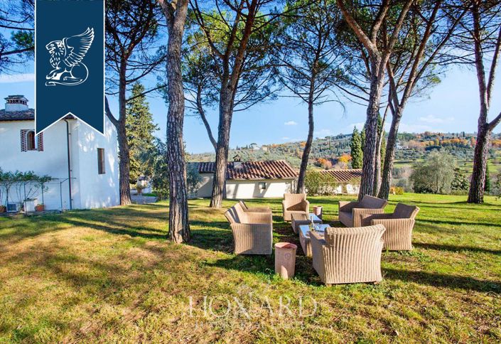 Image No.12-Villa for sale