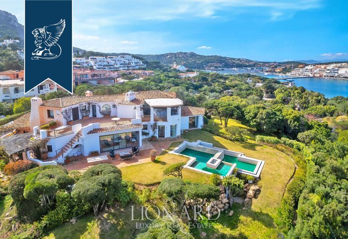 Image No.1-6 Bed Villa for sale