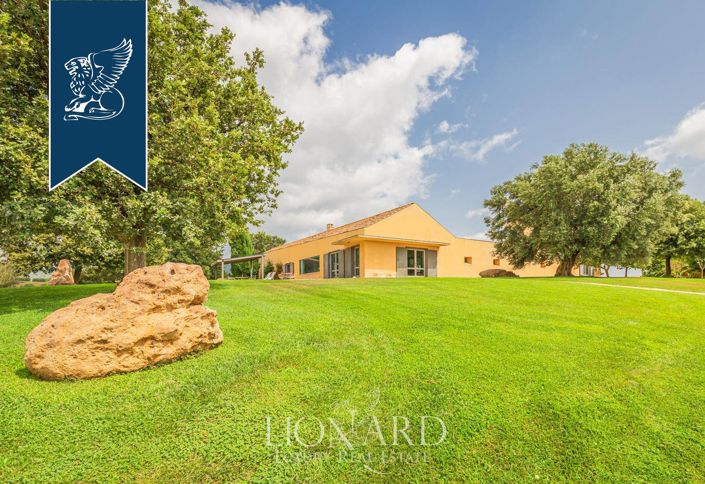 Image No.15-4 Bed Villa for sale