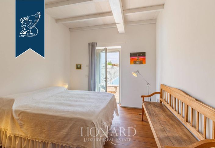 Image No.32-4 Bed Villa for sale