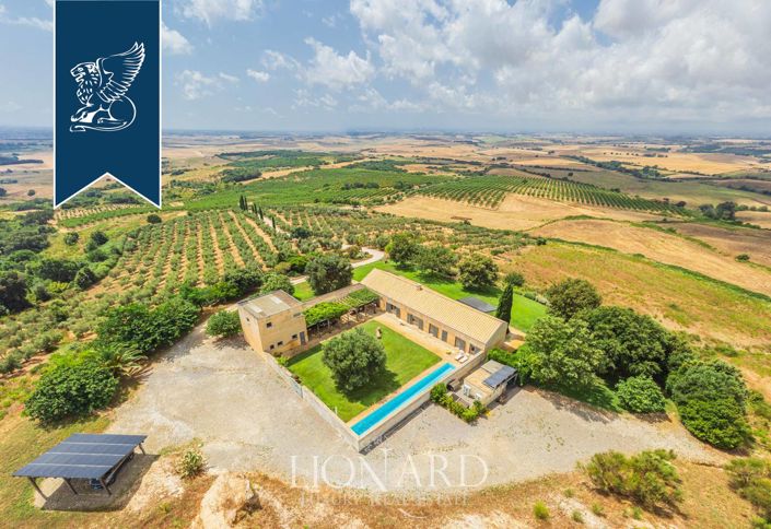 Image No.5-4 Bed Villa for sale