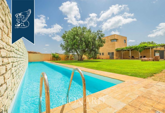 Image No.7-4 Bed Villa for sale