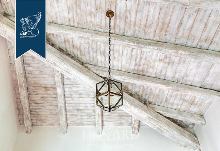 Image No.30-14 Bed Hotel for sale