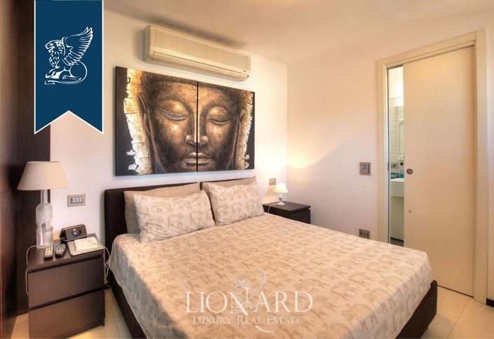 Image No.32-4 Bed Villa for sale