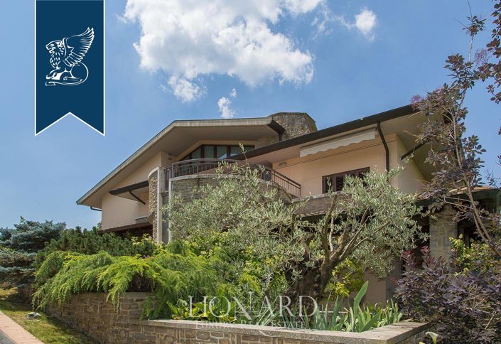 Image No.19-7 Bed Villa for sale