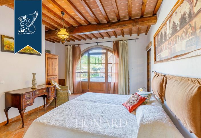 Image No.45-16 Bed Villa for sale