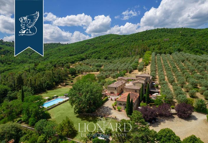 Image No.3-15 Bed Farmhouse for sale