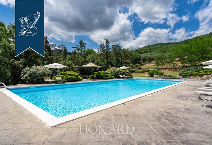 Image No.36-15 Bed Farmhouse for sale