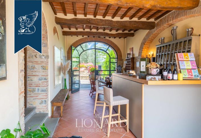 Image No.43-15 Bed Farmhouse for sale