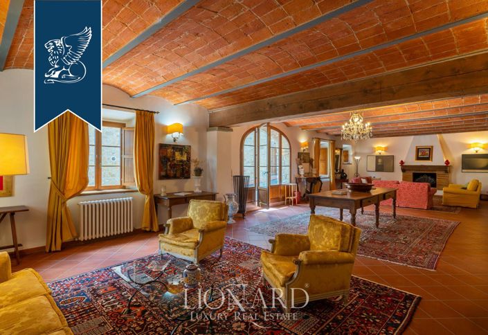 Image No.45-15 Bed Farmhouse for sale