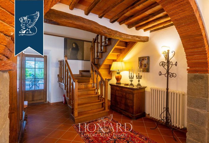 Image No.52-15 Bed Farmhouse for sale