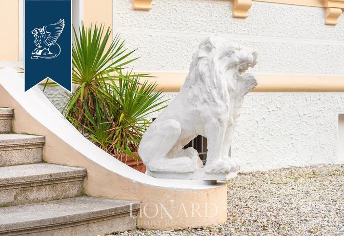 Image No.13-5 Bed Villa for sale