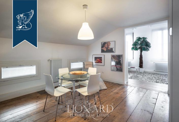 Image No.51-5 Bed Villa for sale