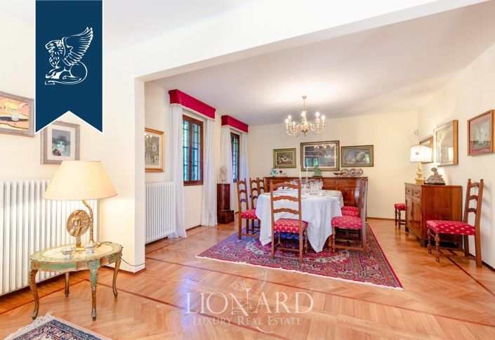 Image No.21-6 Bed Villa for sale