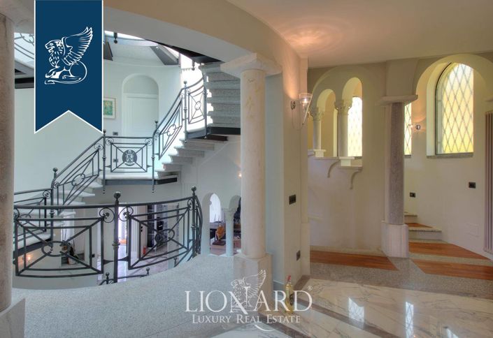 Image No.28-6 Bed Villa for sale