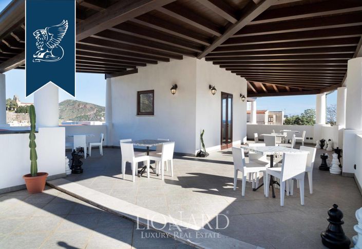 Image No.14-40 Bed Hotel for sale