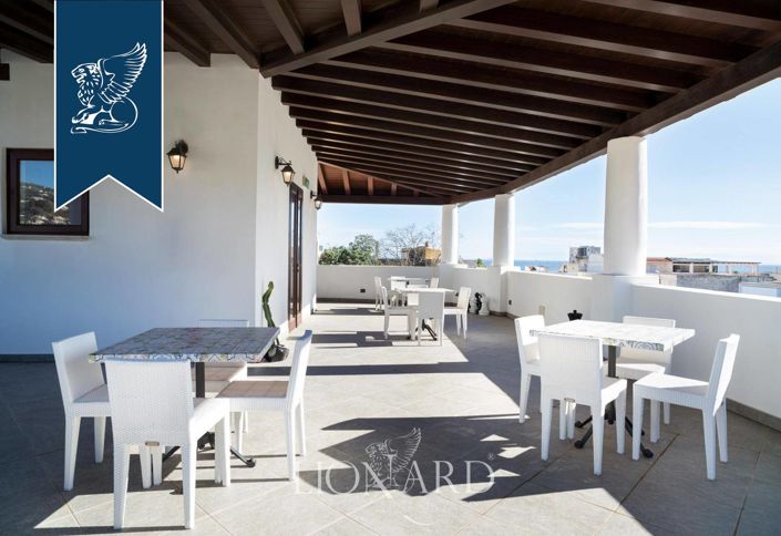 Image No.15-40 Bed Hotel for sale