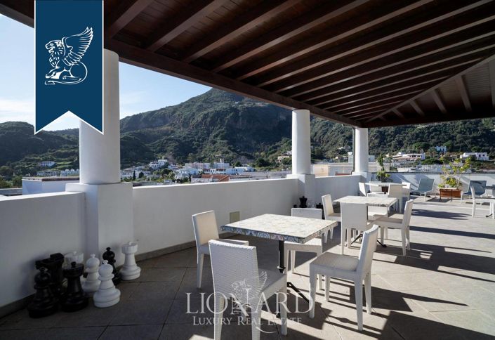 Image No.17-40 Bed Hotel for sale