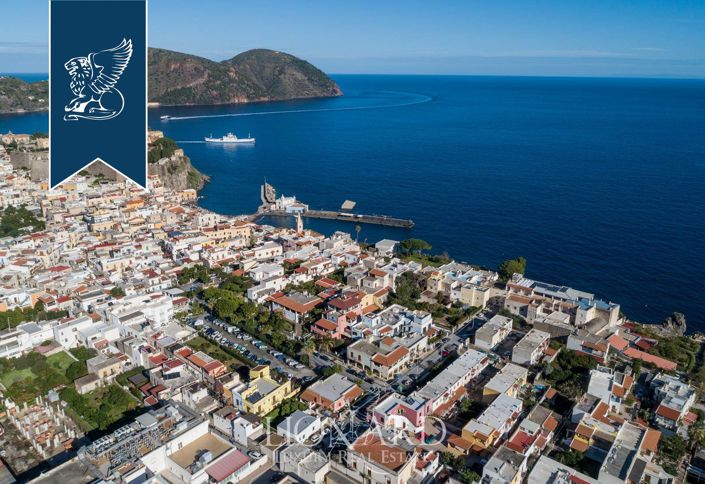 Image No.2-40 Bed Hotel for sale