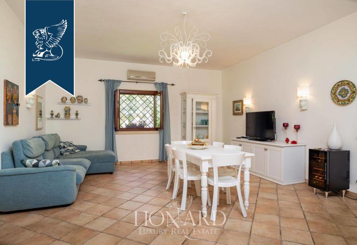 Image No.16-3 Bed Villa for sale