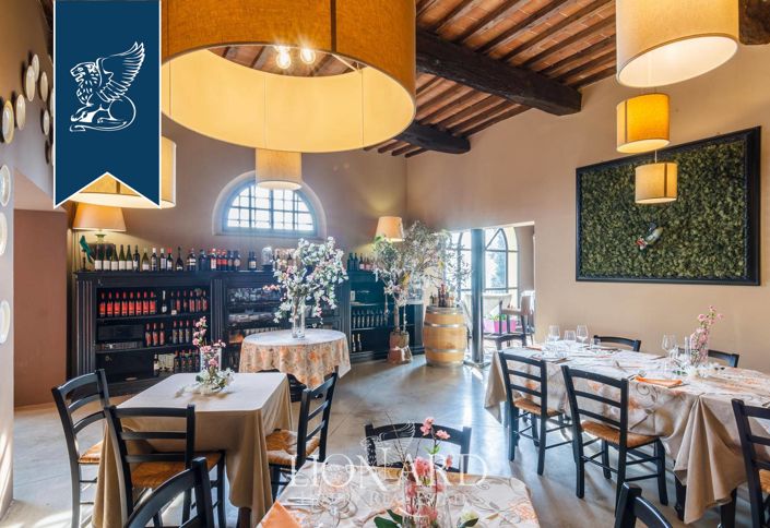 Image No.25-8 Bed Villa for sale