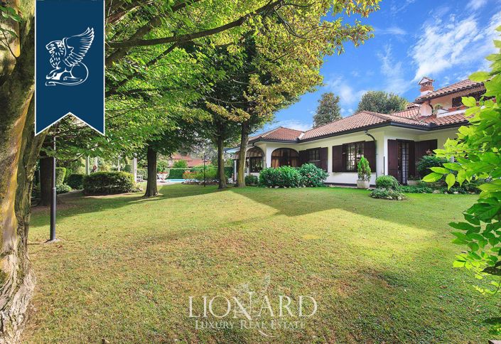 Image No.11-5 Bed Villa for sale