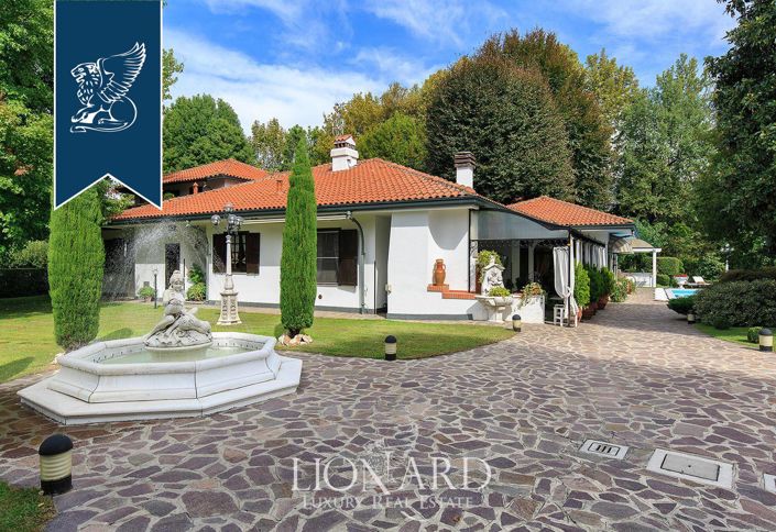 Image No.16-5 Bed Villa for sale