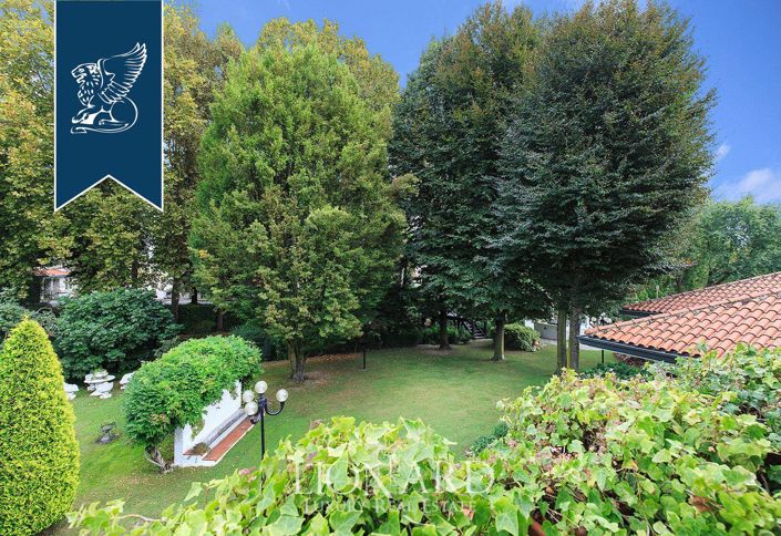 Image No.28-5 Bed Villa for sale