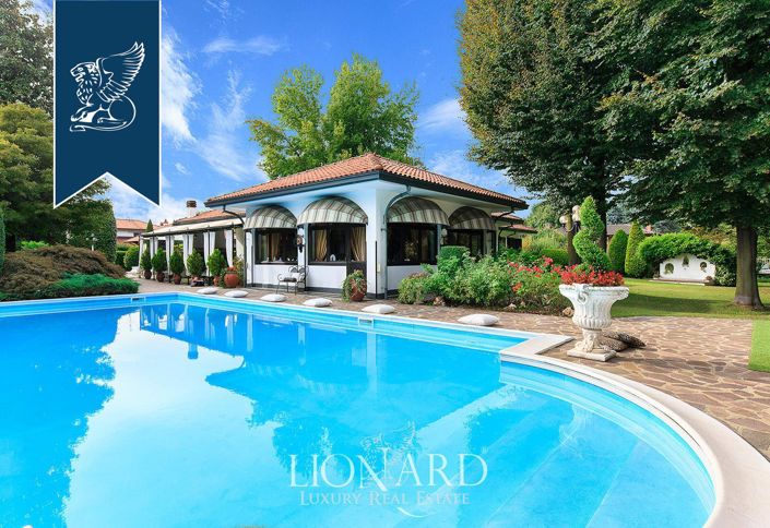 Image No.3-5 Bed Villa for sale