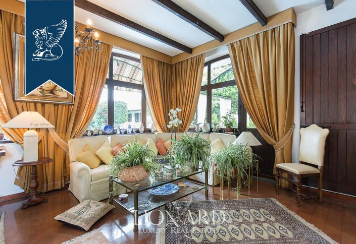 Image No.38-5 Bed Villa for sale