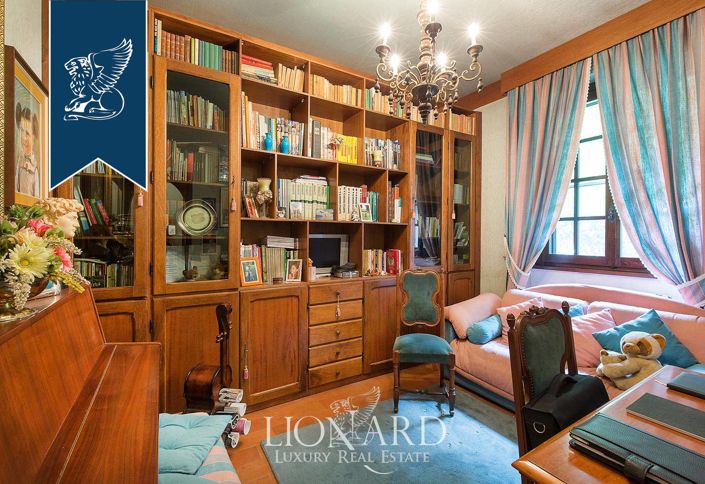 Image No.43-5 Bed Villa for sale